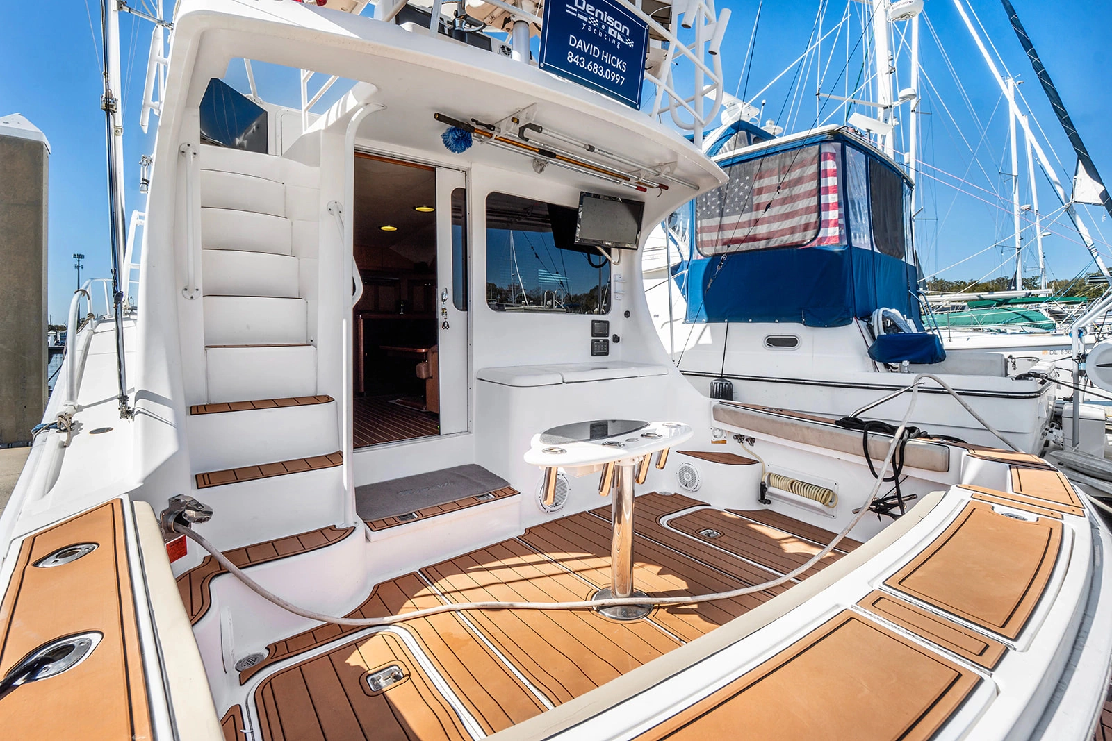 2006 Luhrs 41 Convertible