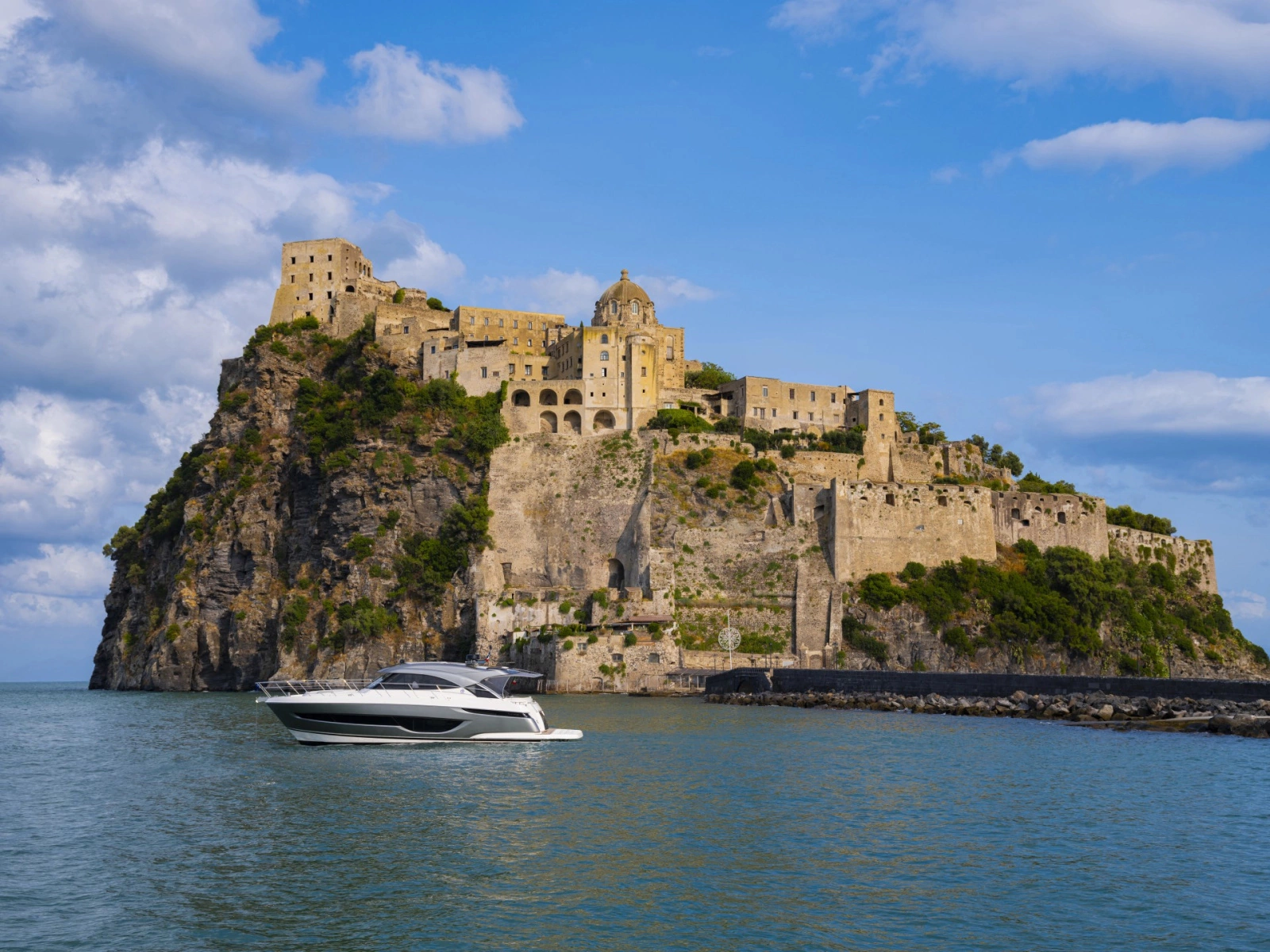 64 Sports Motor Yacht 64ft Riviera Yacht For Sale