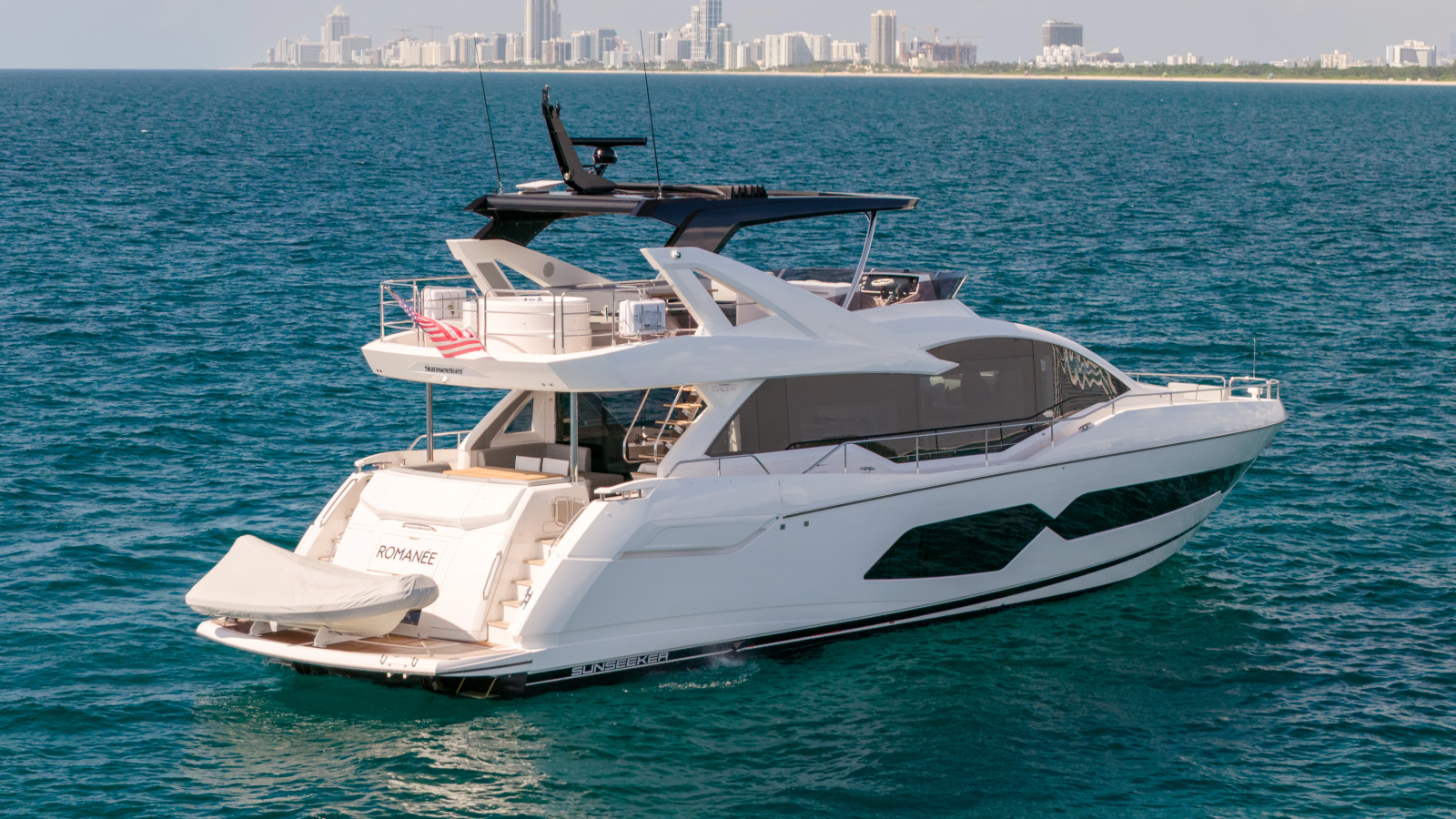 2025 Sunseeker 76 Yacht