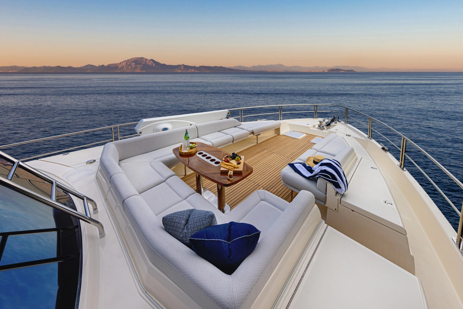 78 Motor Yacht 78ft Riviera Yacht For Sale