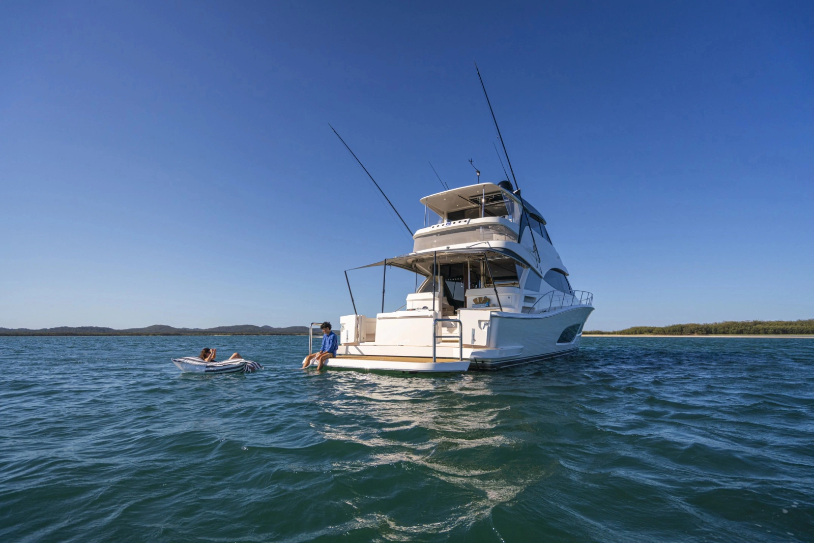 58 Sports Motor Yacht 58ft Riviera Yacht For Sale