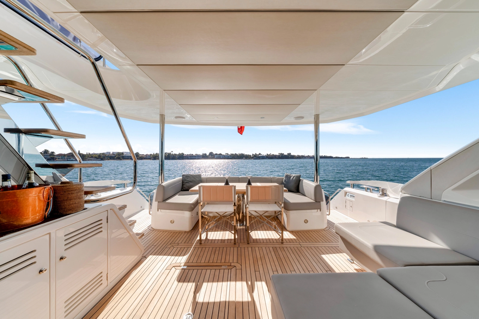 2020 Sunseeker 76 Yacht