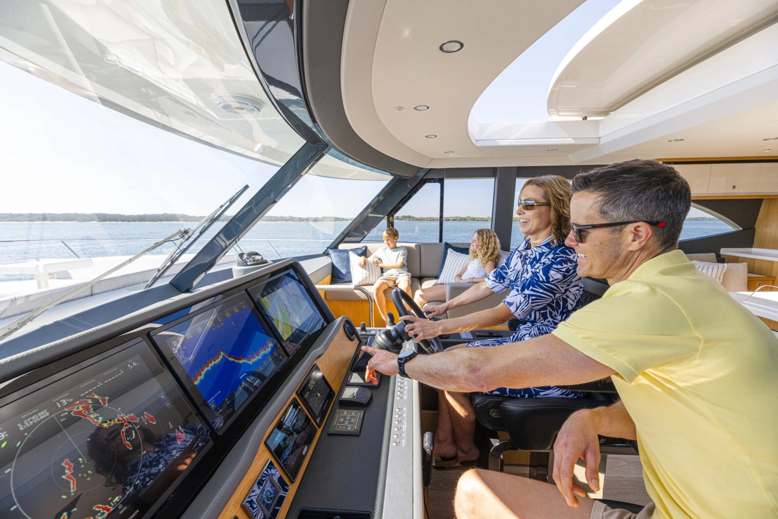 585 SUV 58ft Riviera Yacht For Sale