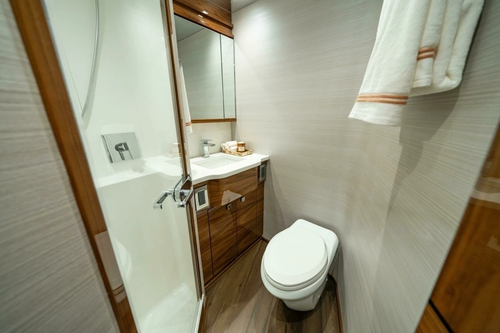 Viking 82 Convertible Guest Stateroom Port Forward Head