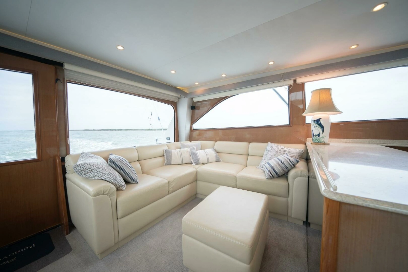 2005 Viking 52 Convertible 