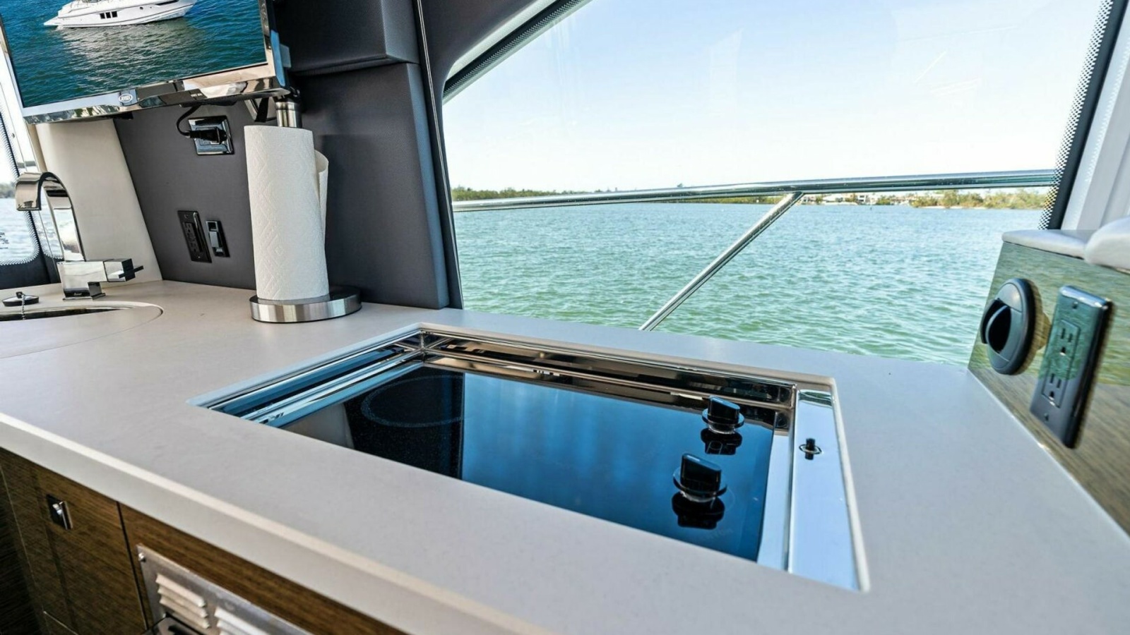 45' 2019 Cruisers Yachts 45 Cantius