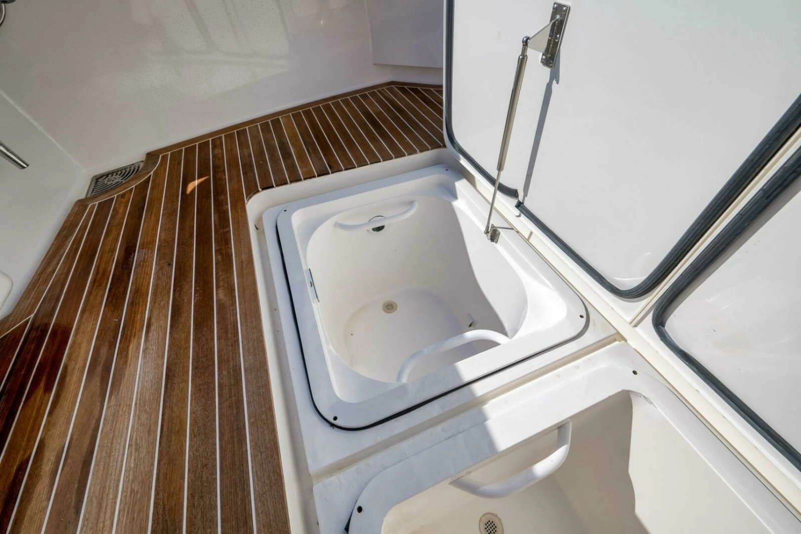2011 Viking 76 Enclosed Bridge- TEUSEAS- Cockpit