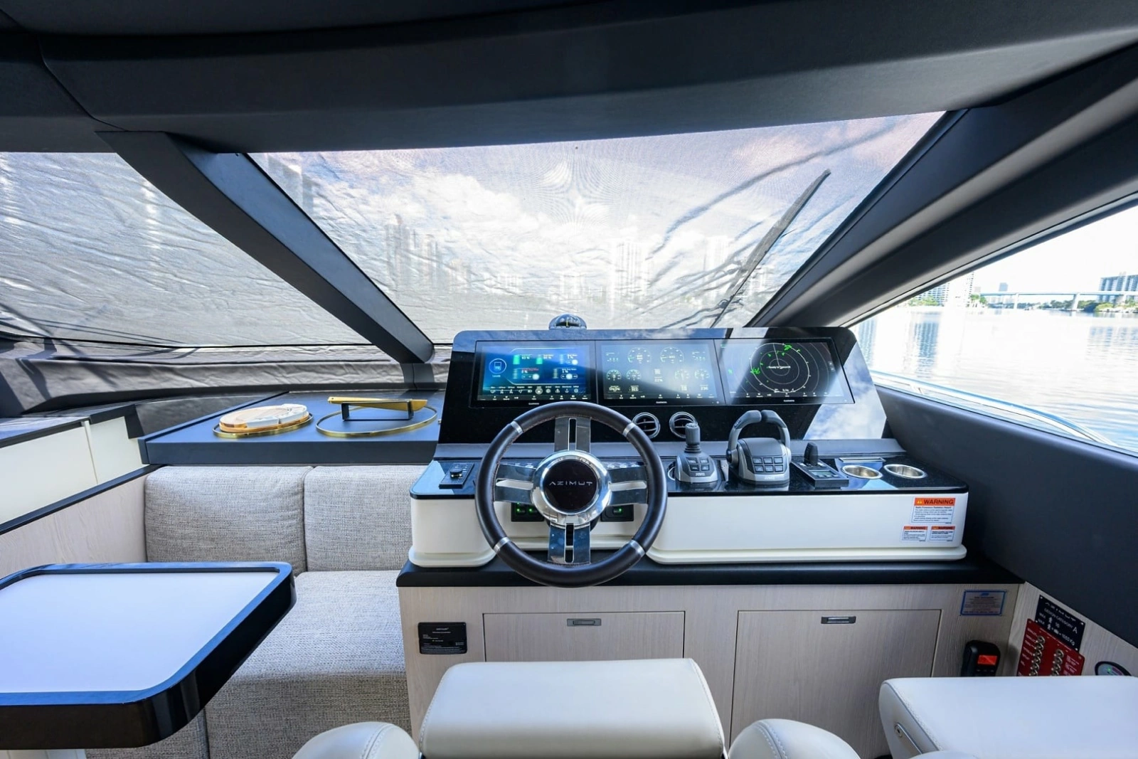 Azimut 78 - DT78 - Helm