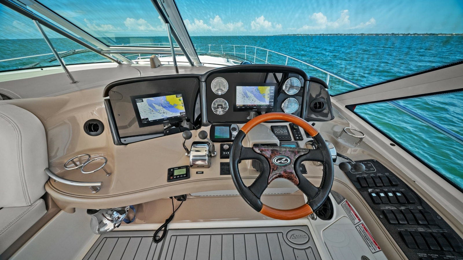 2005 Sea Ray Sundancer 500