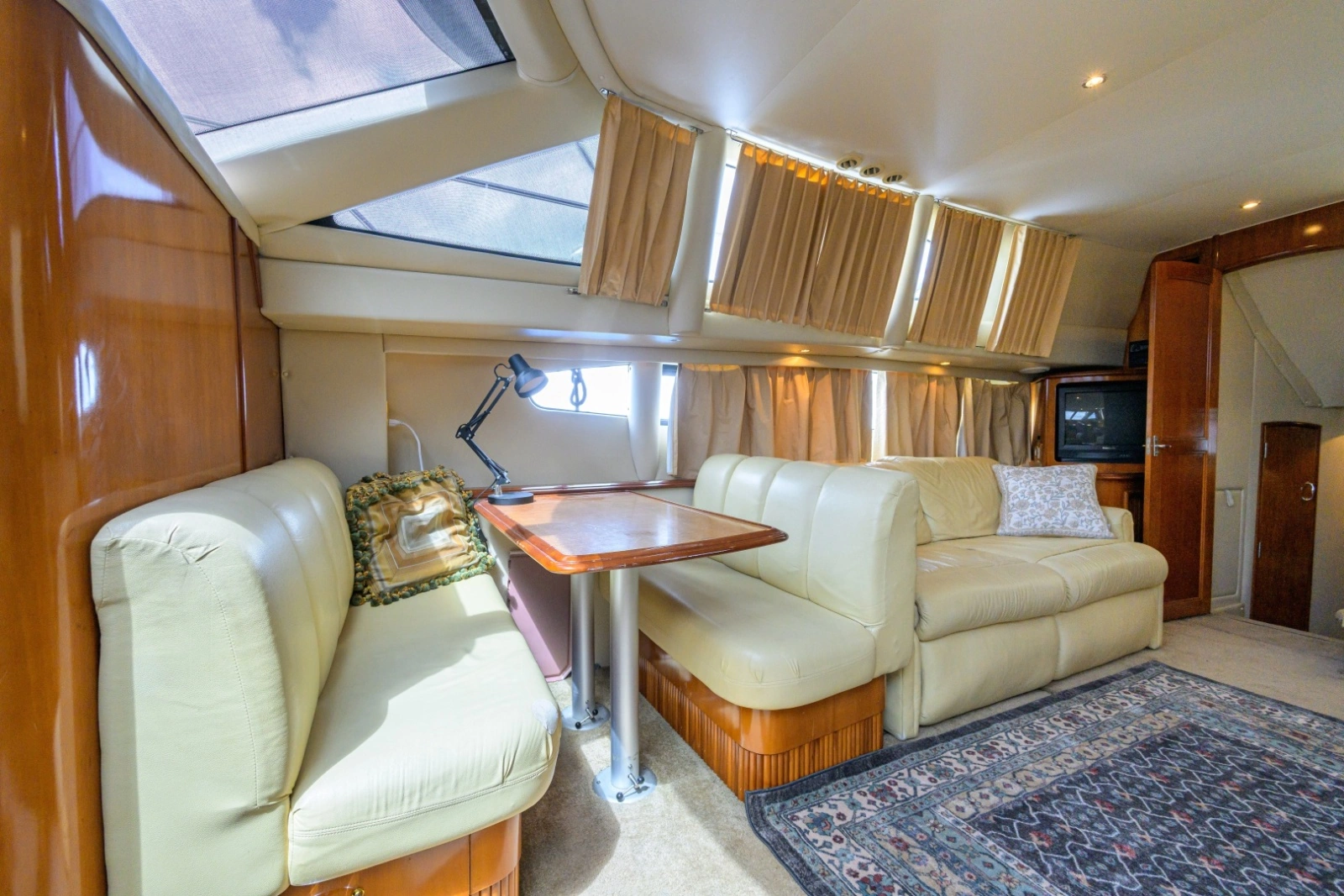 Carver 444 - Great Adventure