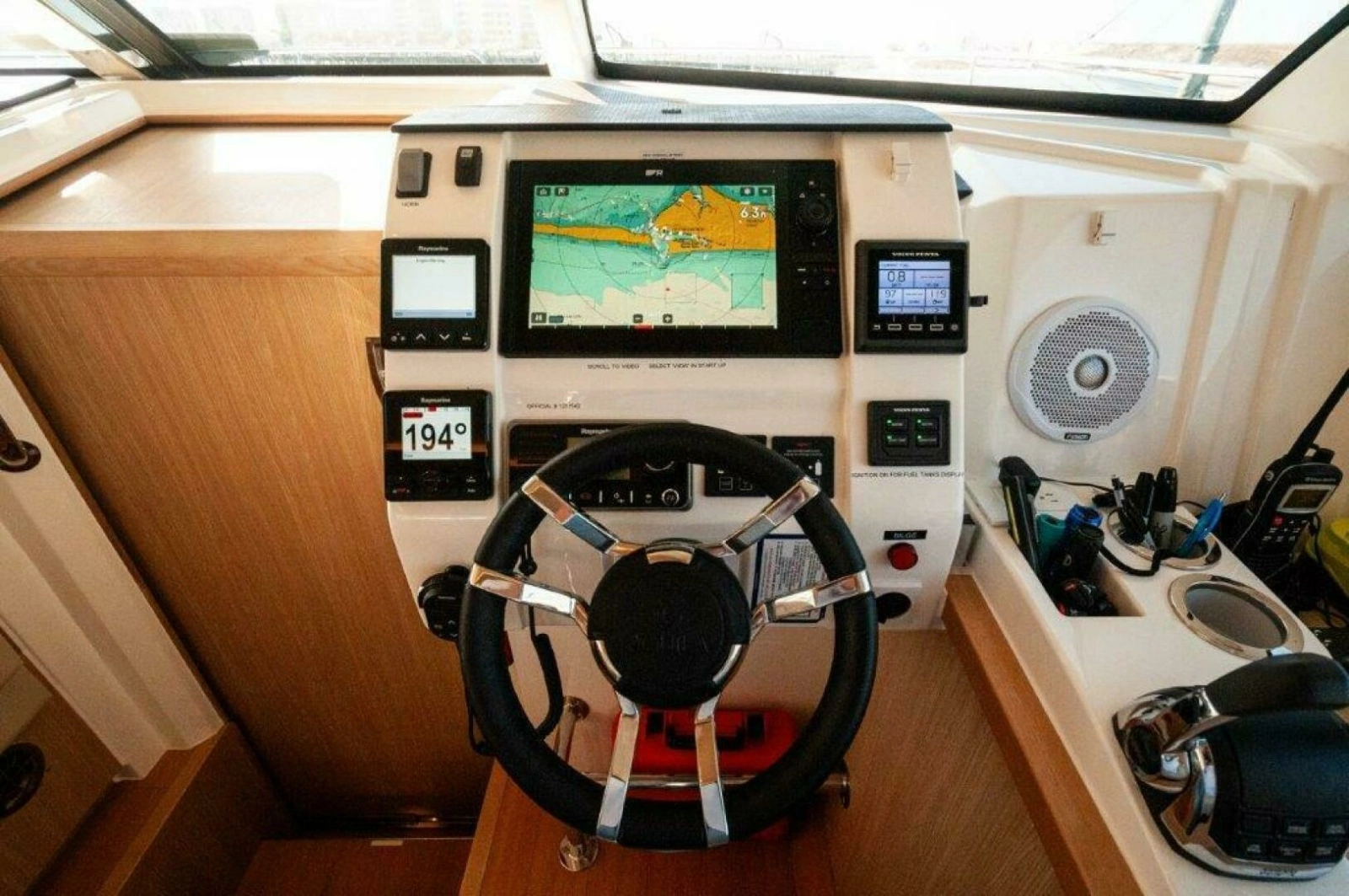 2018 Aquila 44 Catamaran- Helm 2