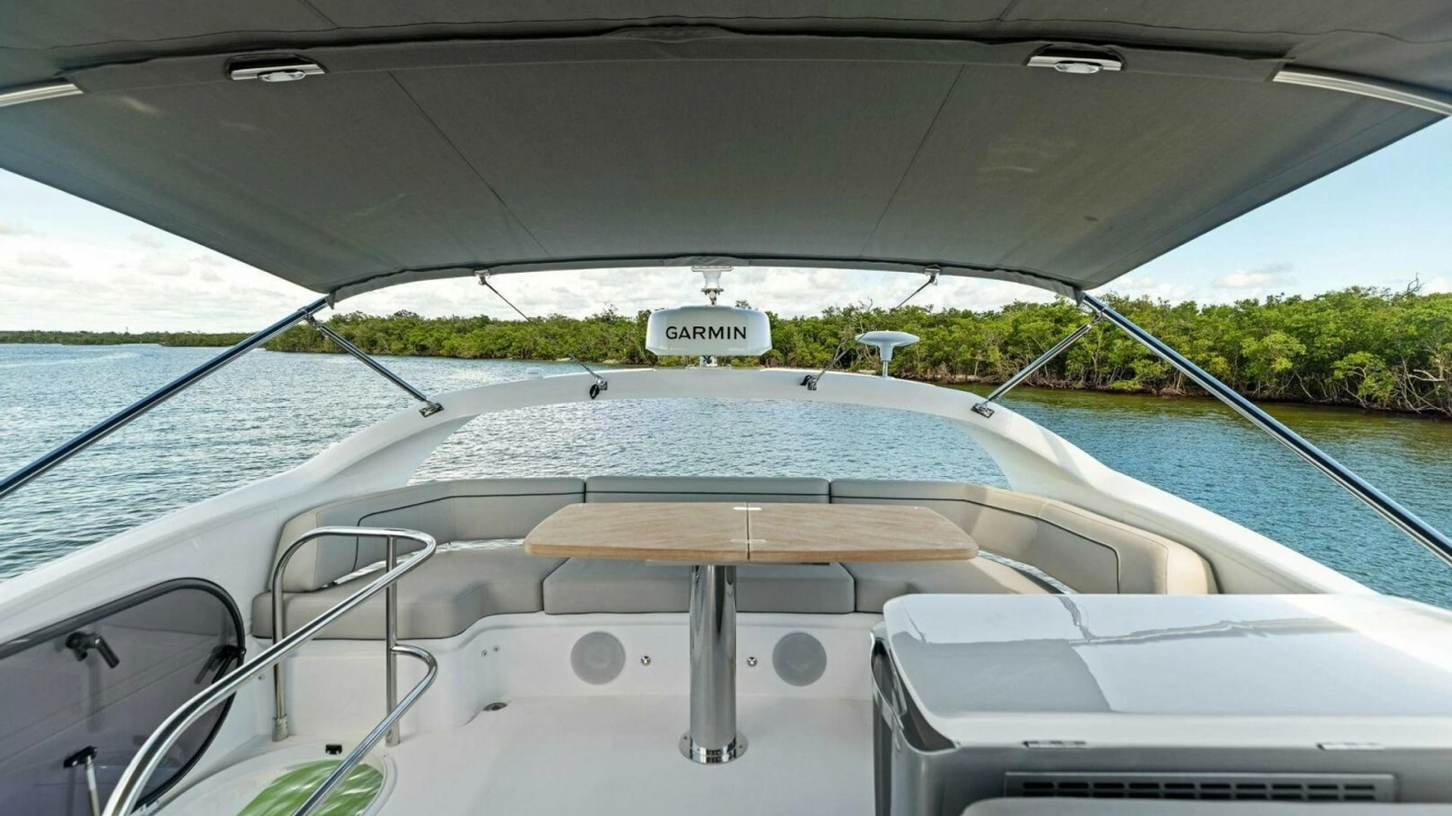 2025 Princess F50 Flybridge