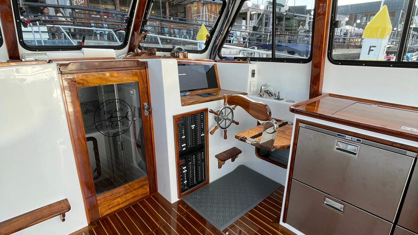 Flybridge Helm with Teak Accents