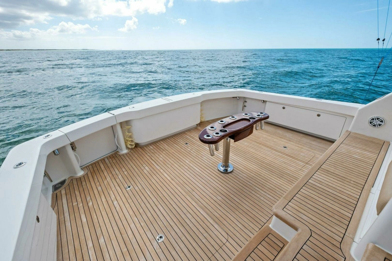 20  64ft Viking Yacht For Sale