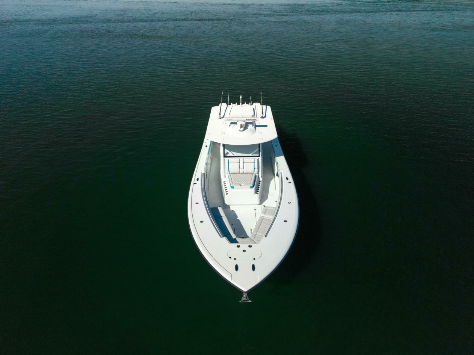 42' 2017 Yellowfin 42 Offshore