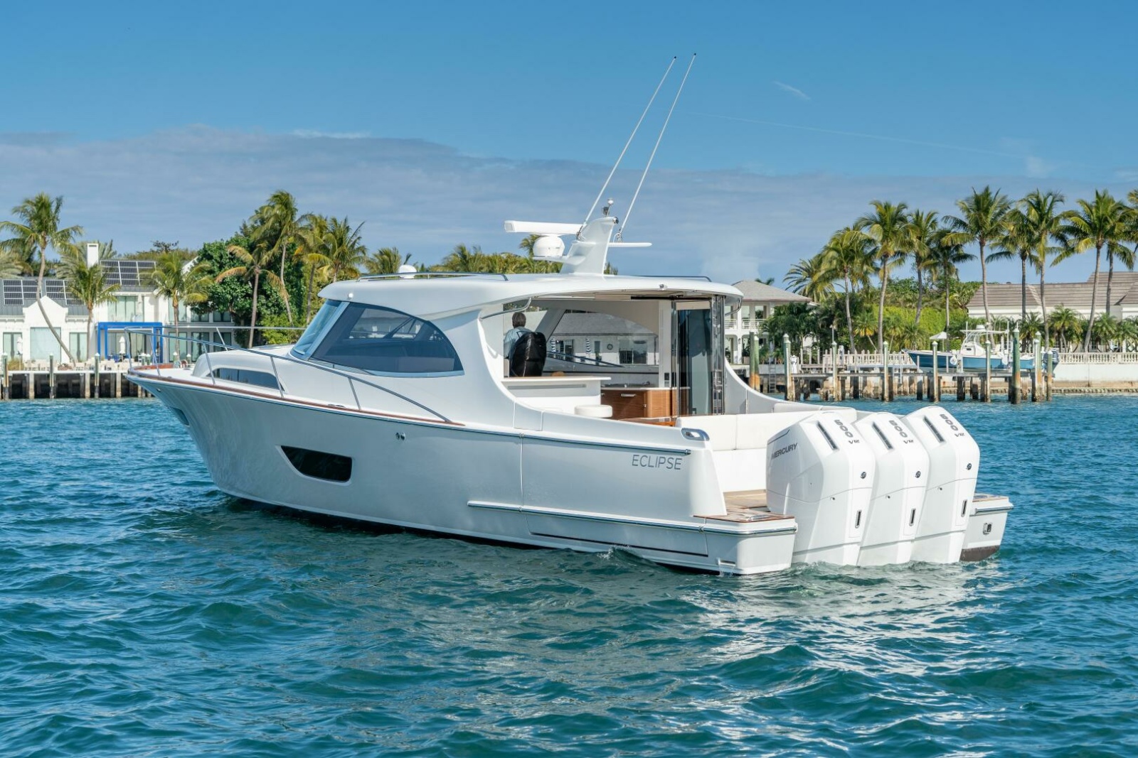 ECLIPSE 505 Shadow -