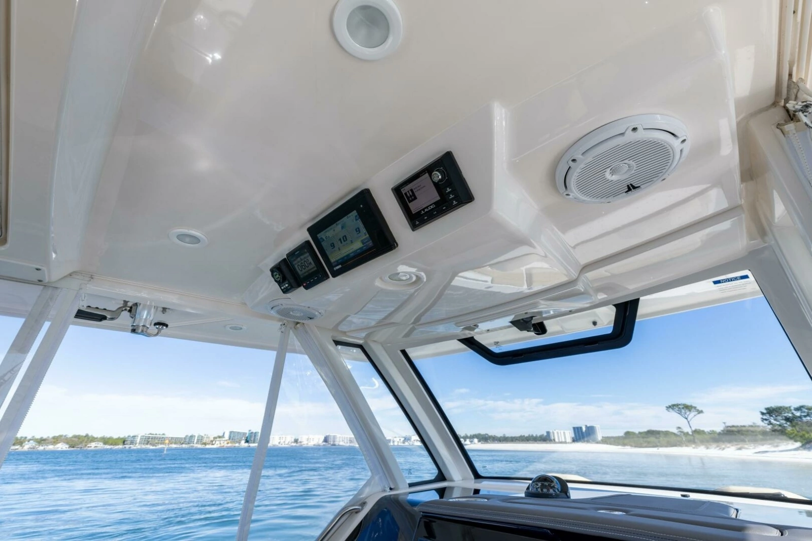 2019 Pursuit S 368 Moon Dogg Hardtop