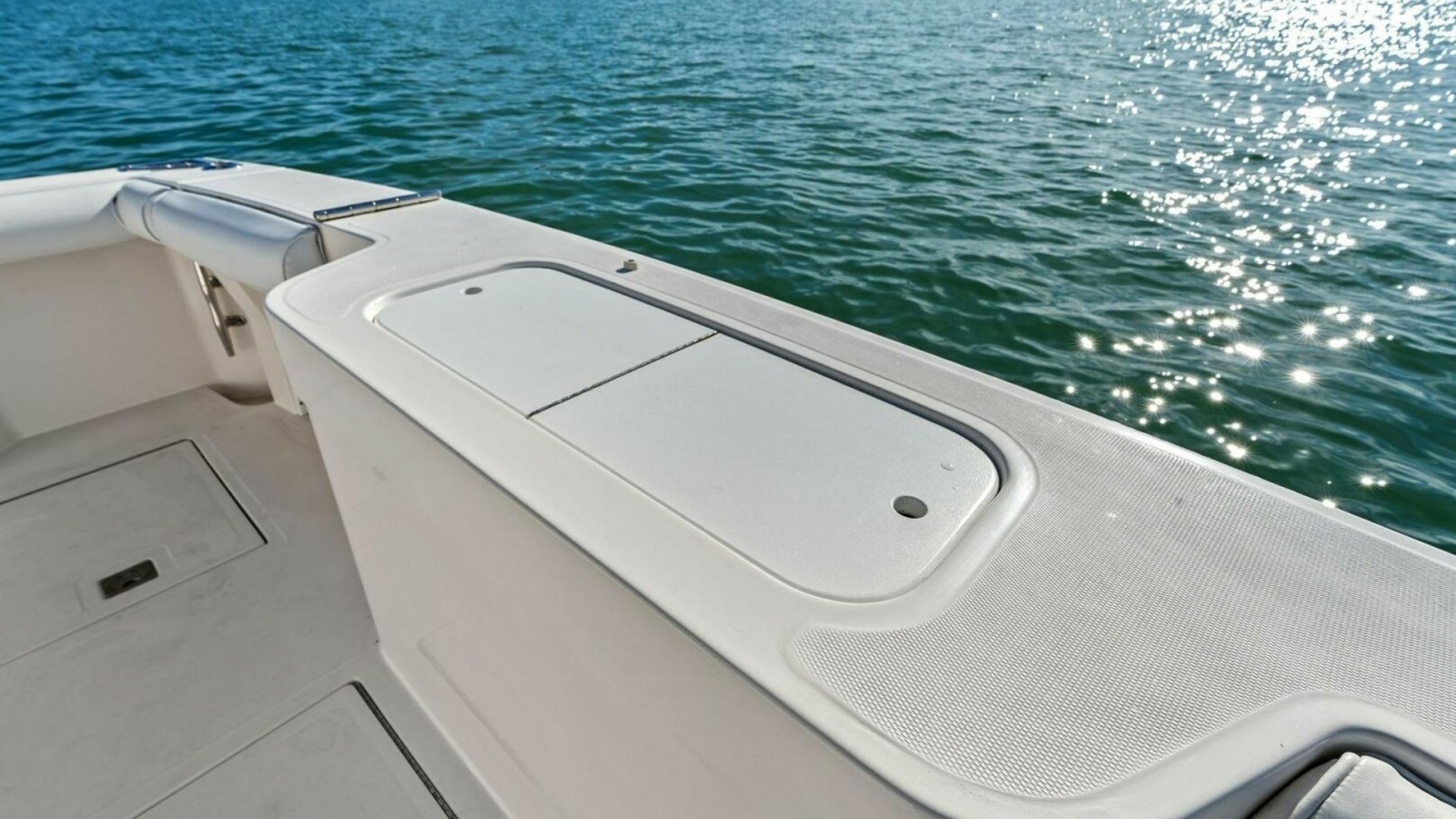 40' 2005 Cabo 40 Express