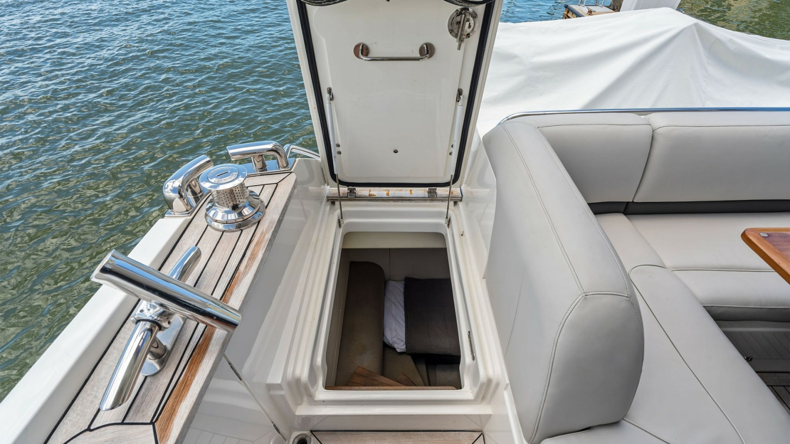 Flybridge Storage Compartment Access