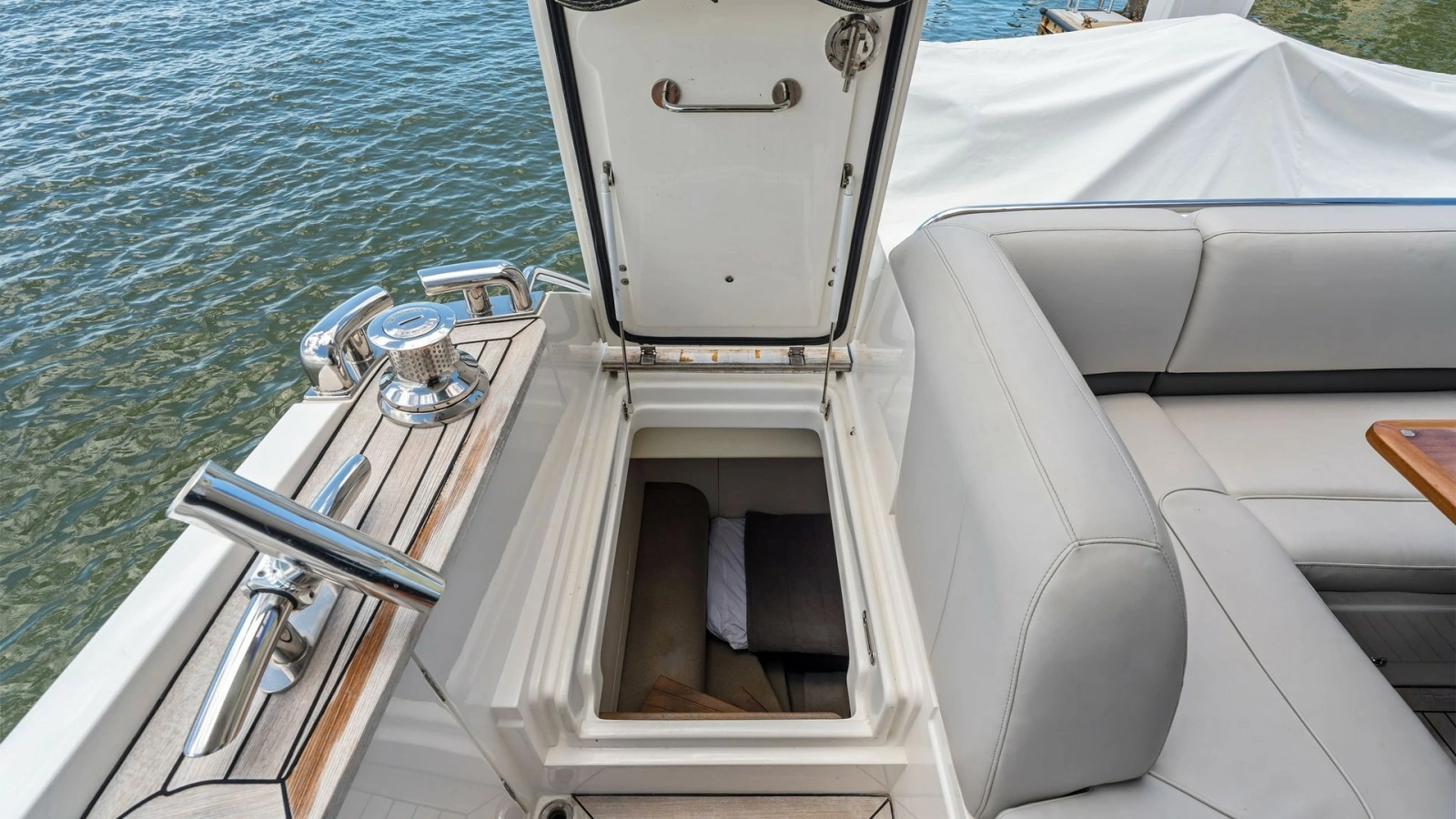 Flybridge Storage Compartment Access