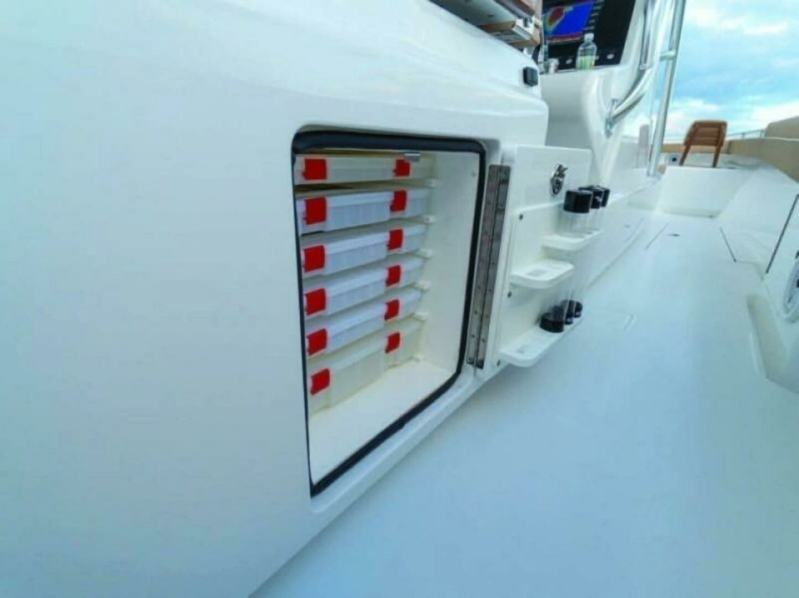 New V-37 Valhalla Boatworks Center Console