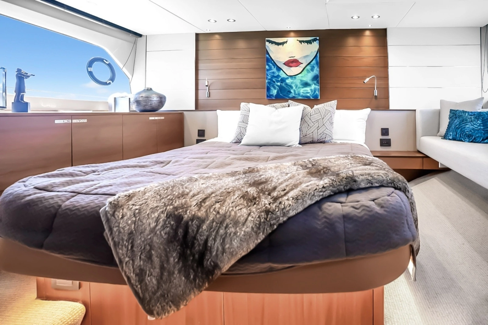 2016 Princess V58-HAPPY HOUR- Master Stateroom