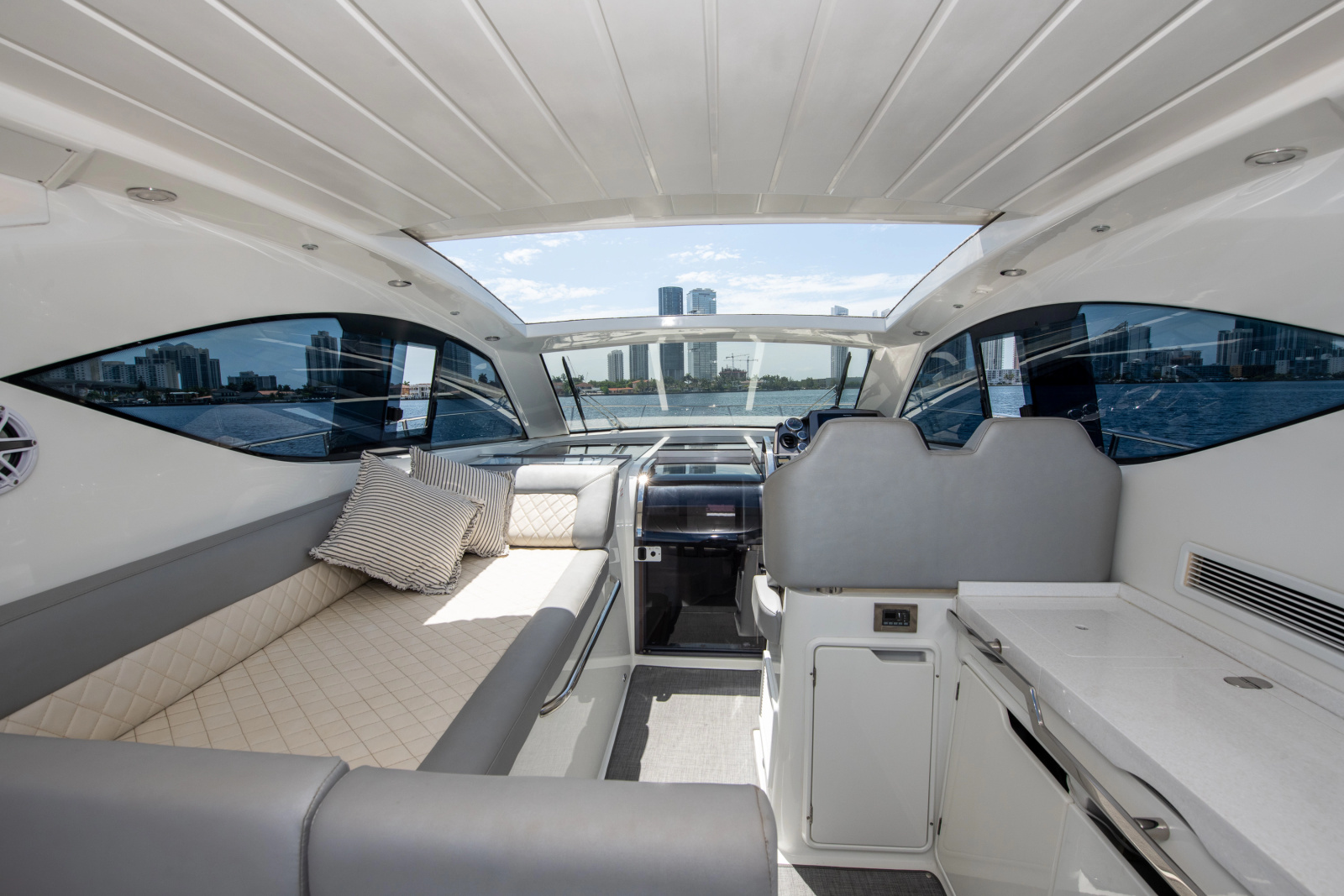 2018 Galeon 405 HTS