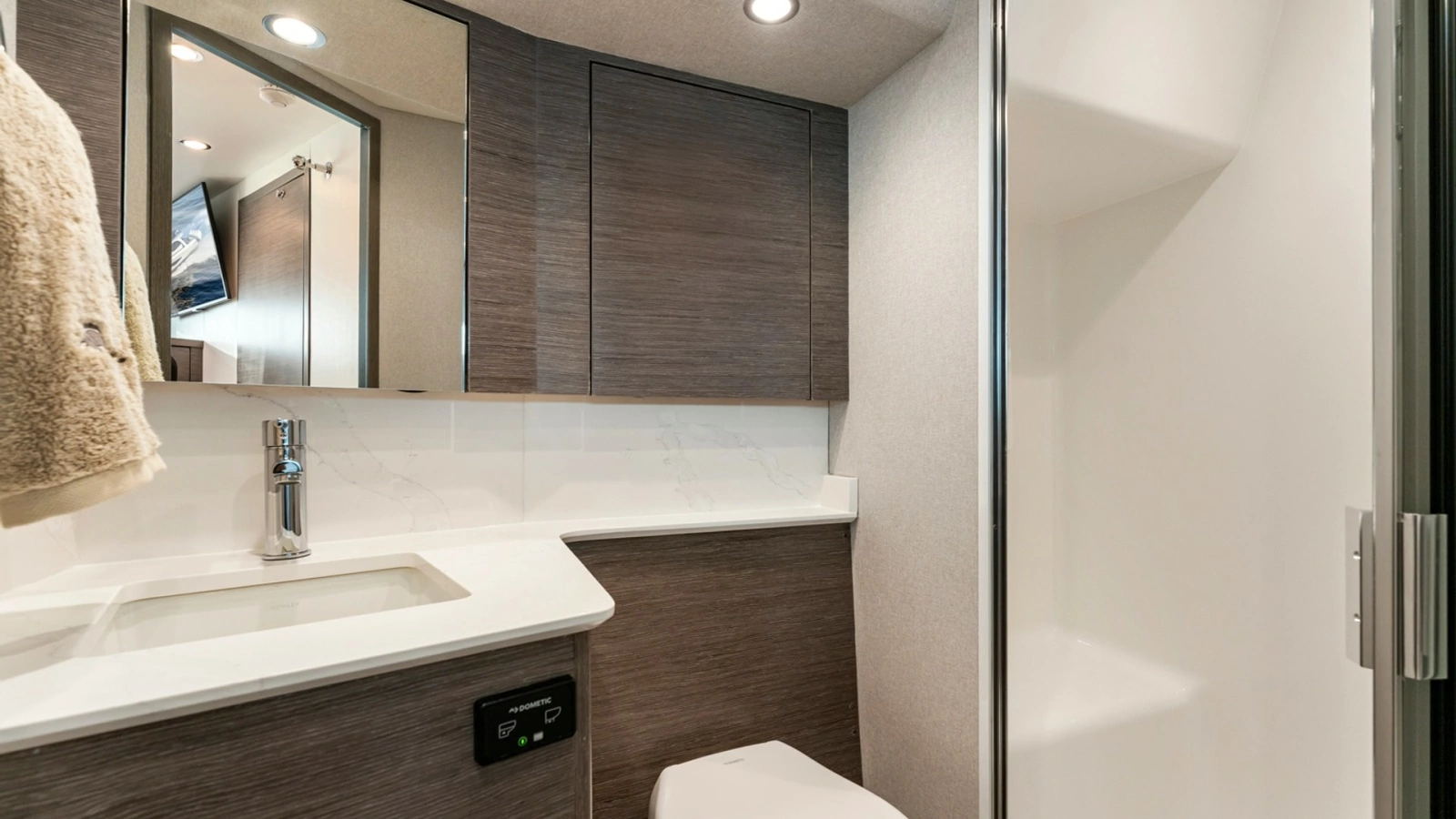 Modern Yacht Bathroom Interior - Valhalla 55 Sport Yacht