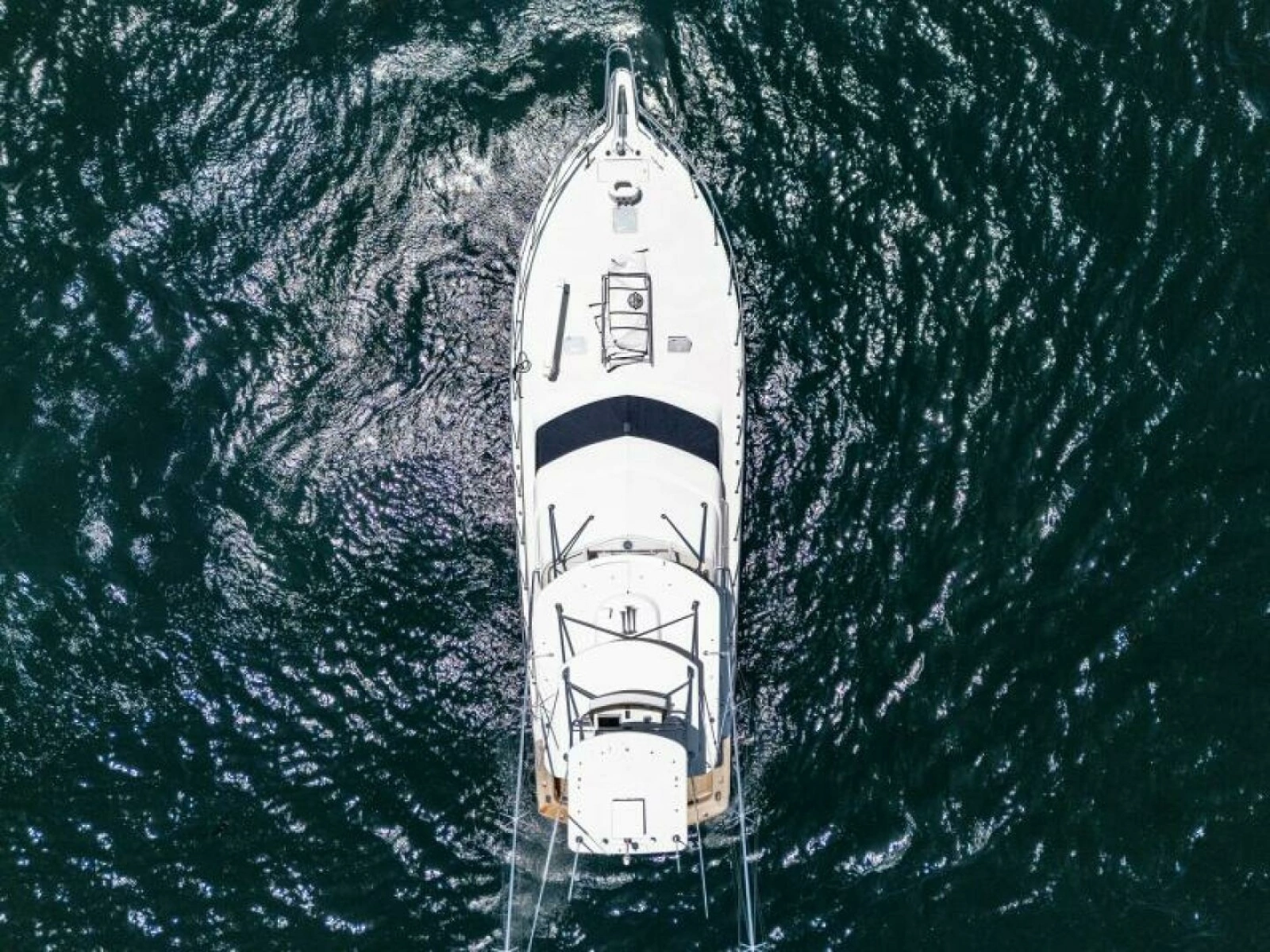 2004 Hatteras 54 Convertible photo 51