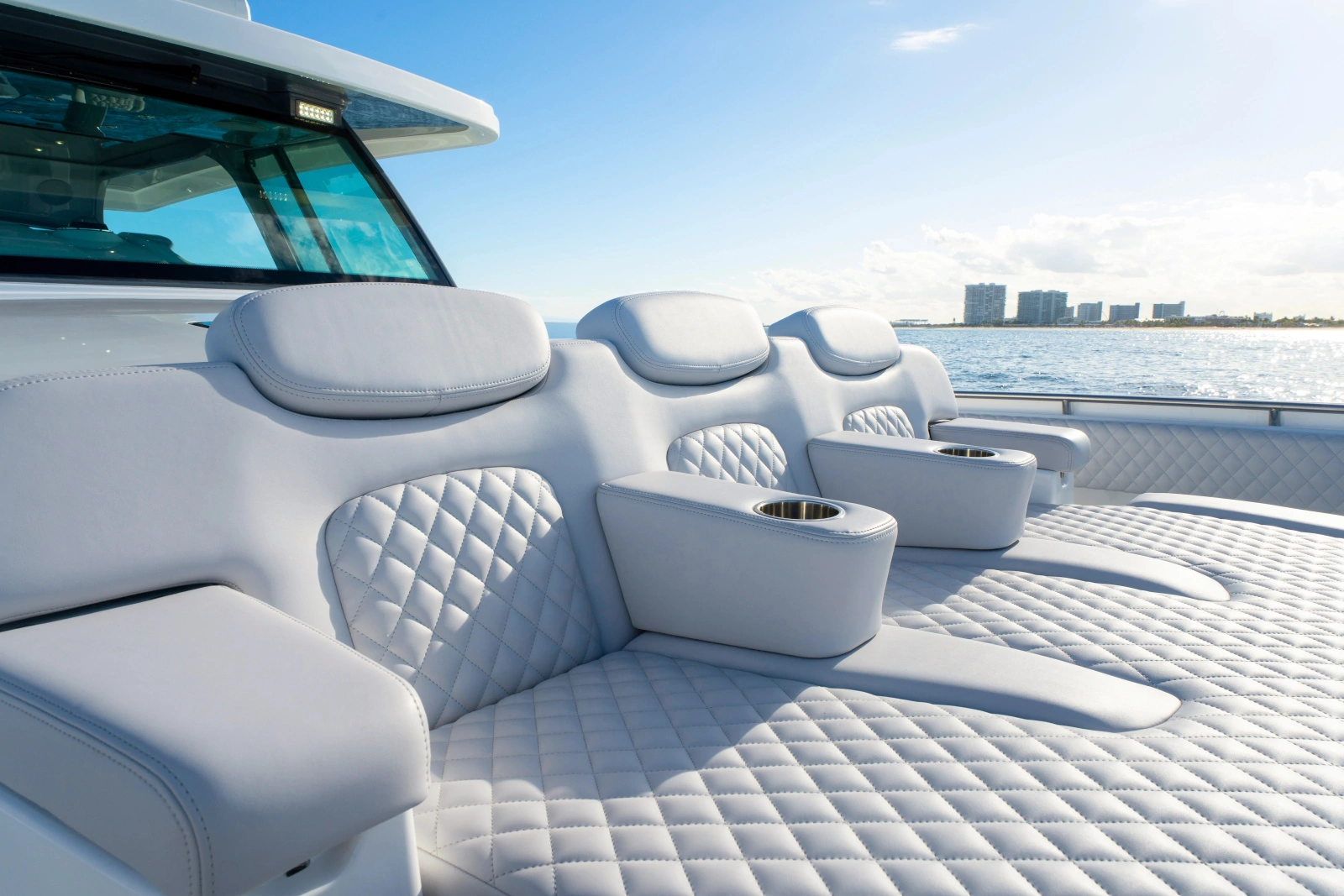 56ft HCB Yacht For Sale
