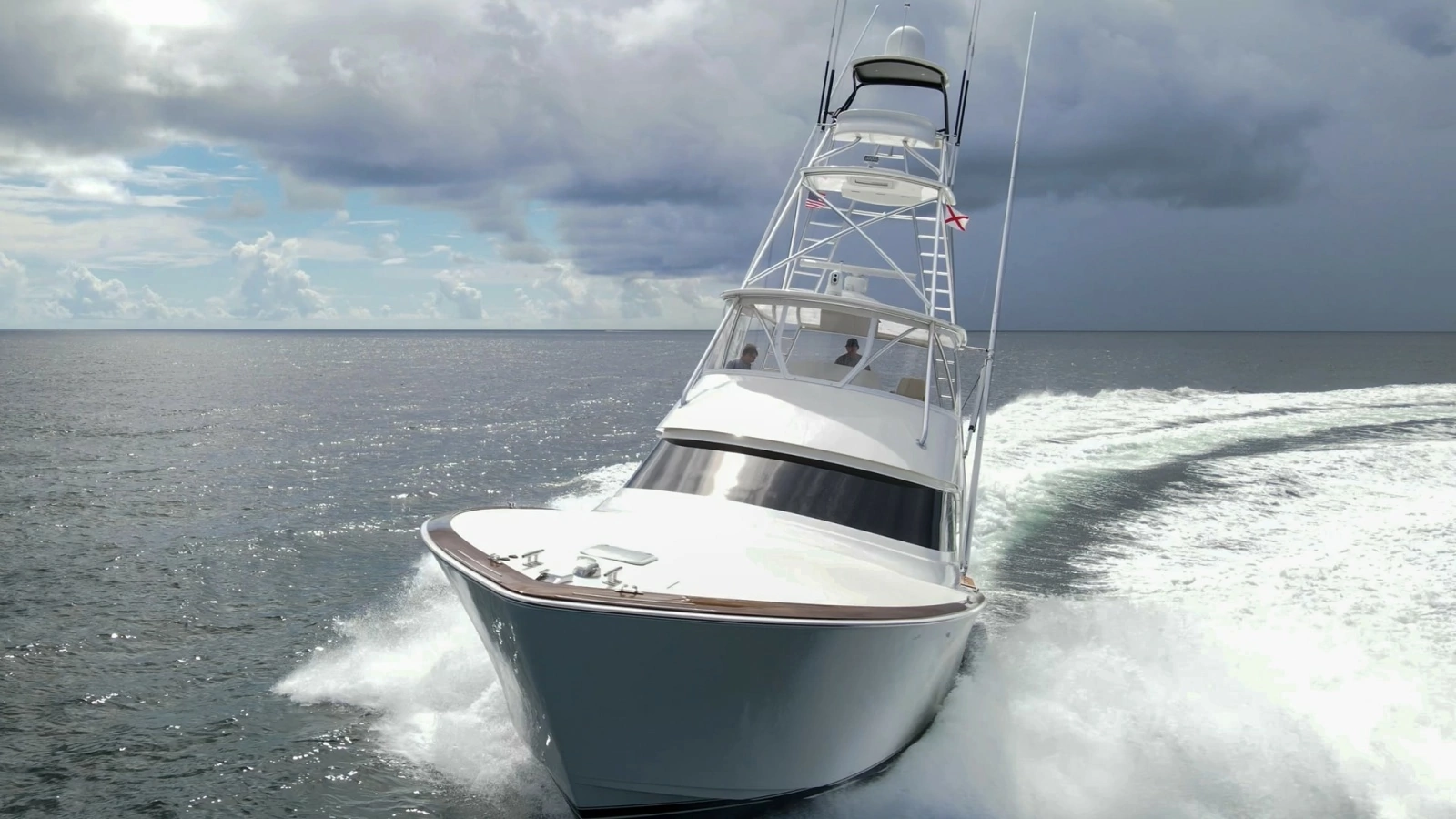 2022 Viking Convertible Cole Play Running Profile (3)