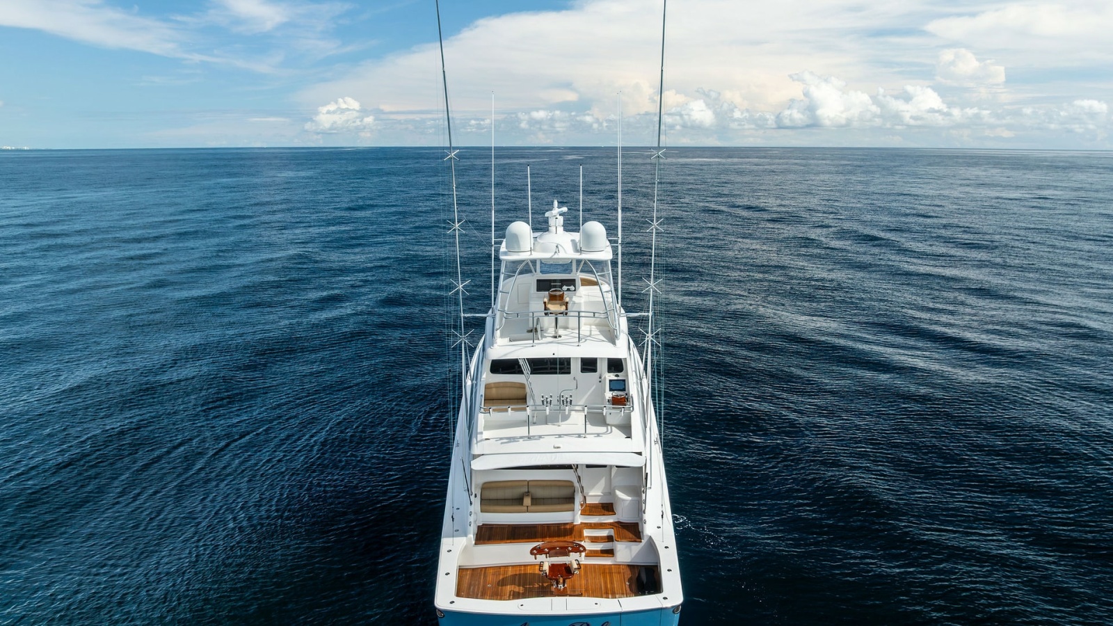 Aft Deck and Flybridge Overview