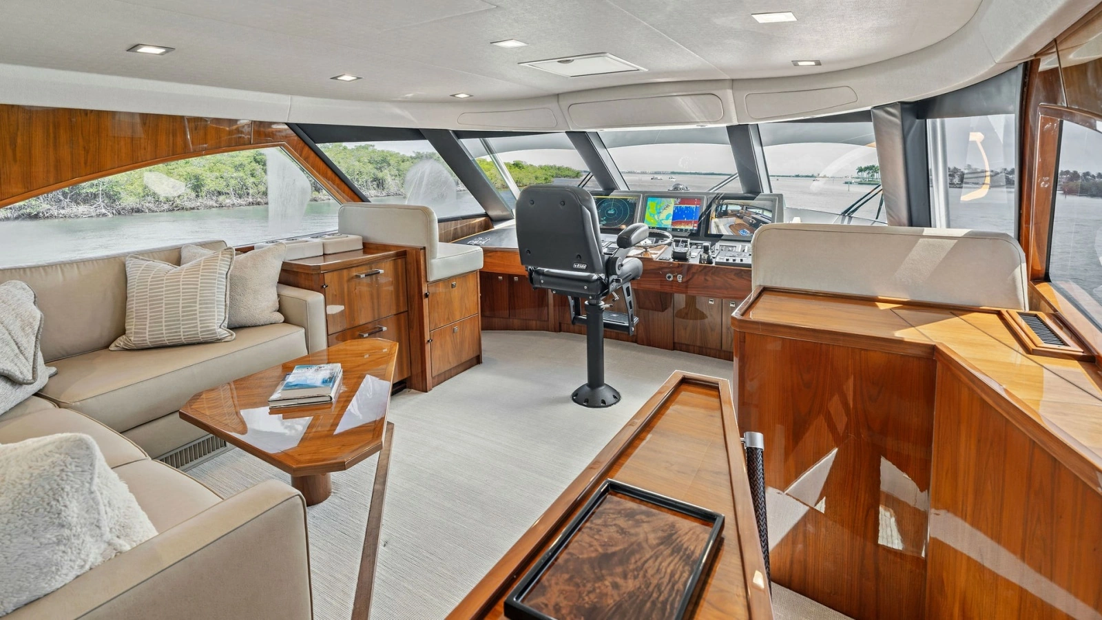 2016 Viking 80 Enclosed Bridge- FRIGATE- Enclosed Bridge Helm