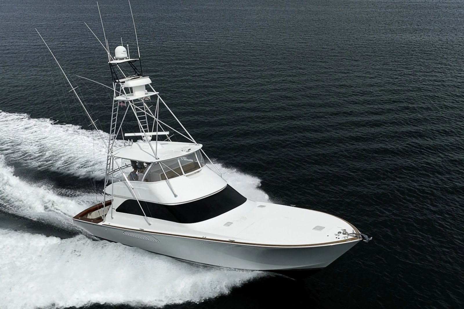 Viking 64 BIG BLUE - Running