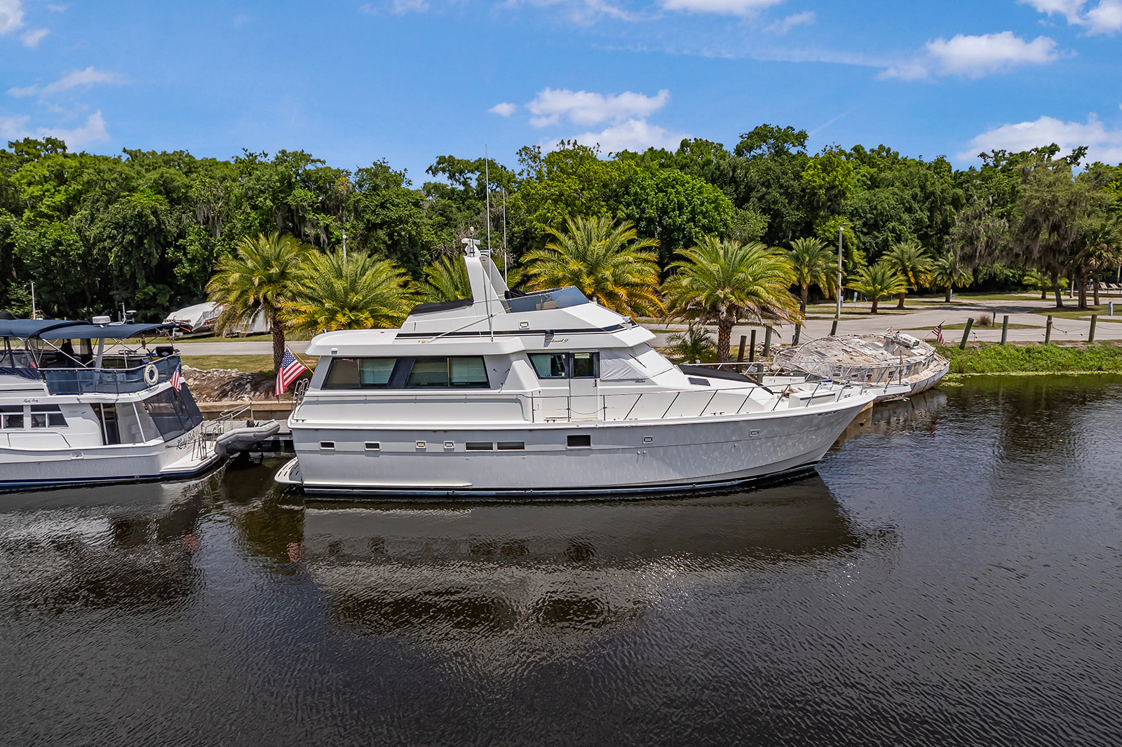 1989 Hatteras 54 MY