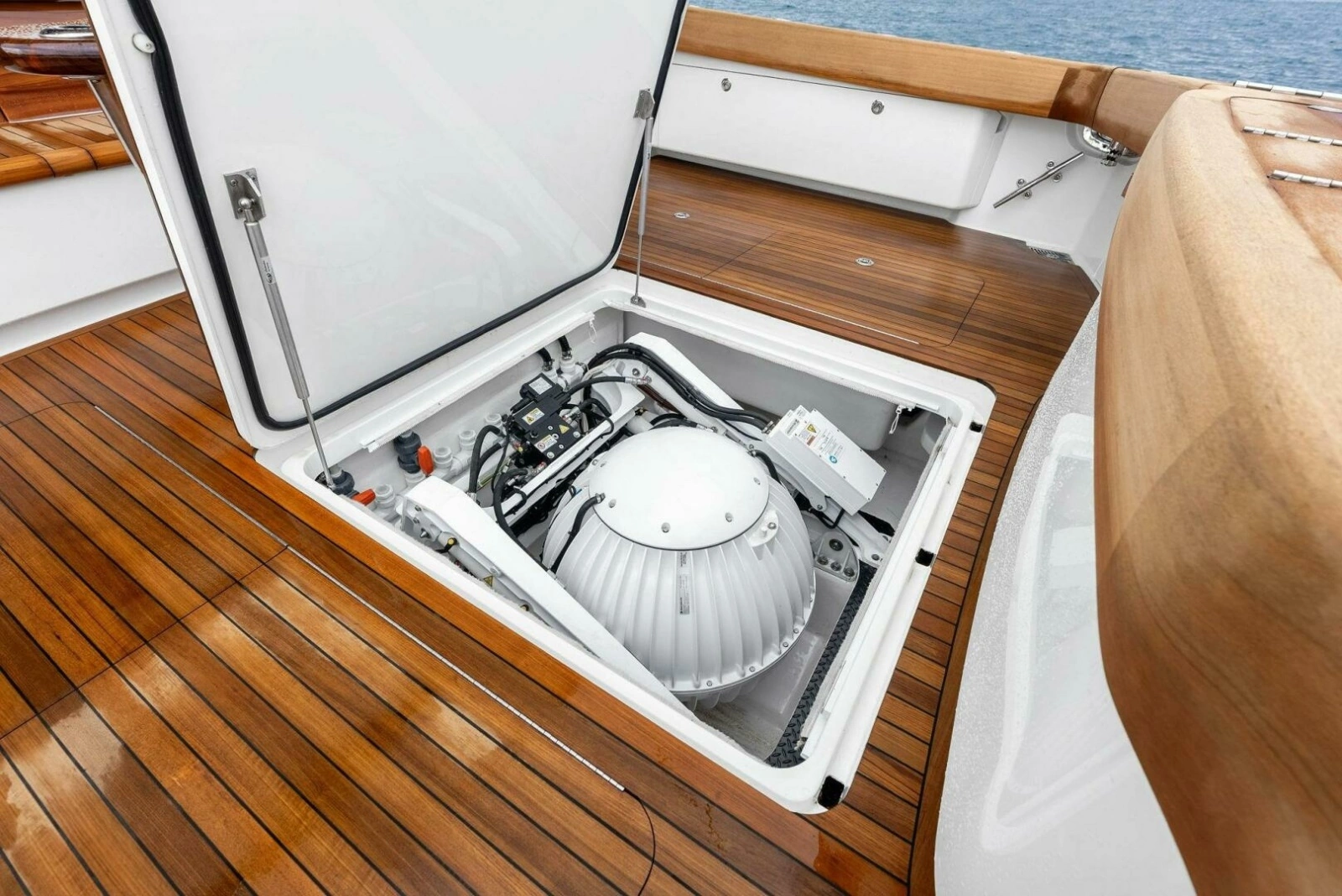 2022 Viking 68 Enclosed Bridge- PIPE DREAM- Seakeeper