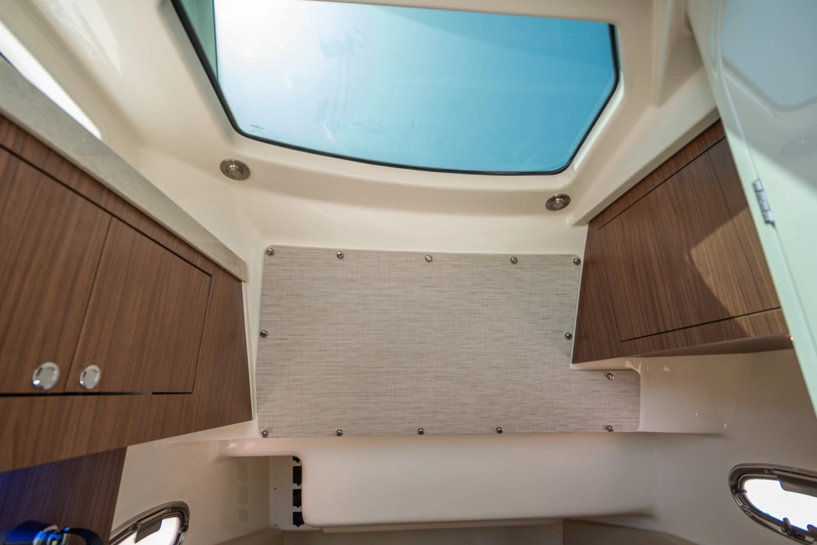 Boston Whaler 380 Outrage - Worth the Tiempo
