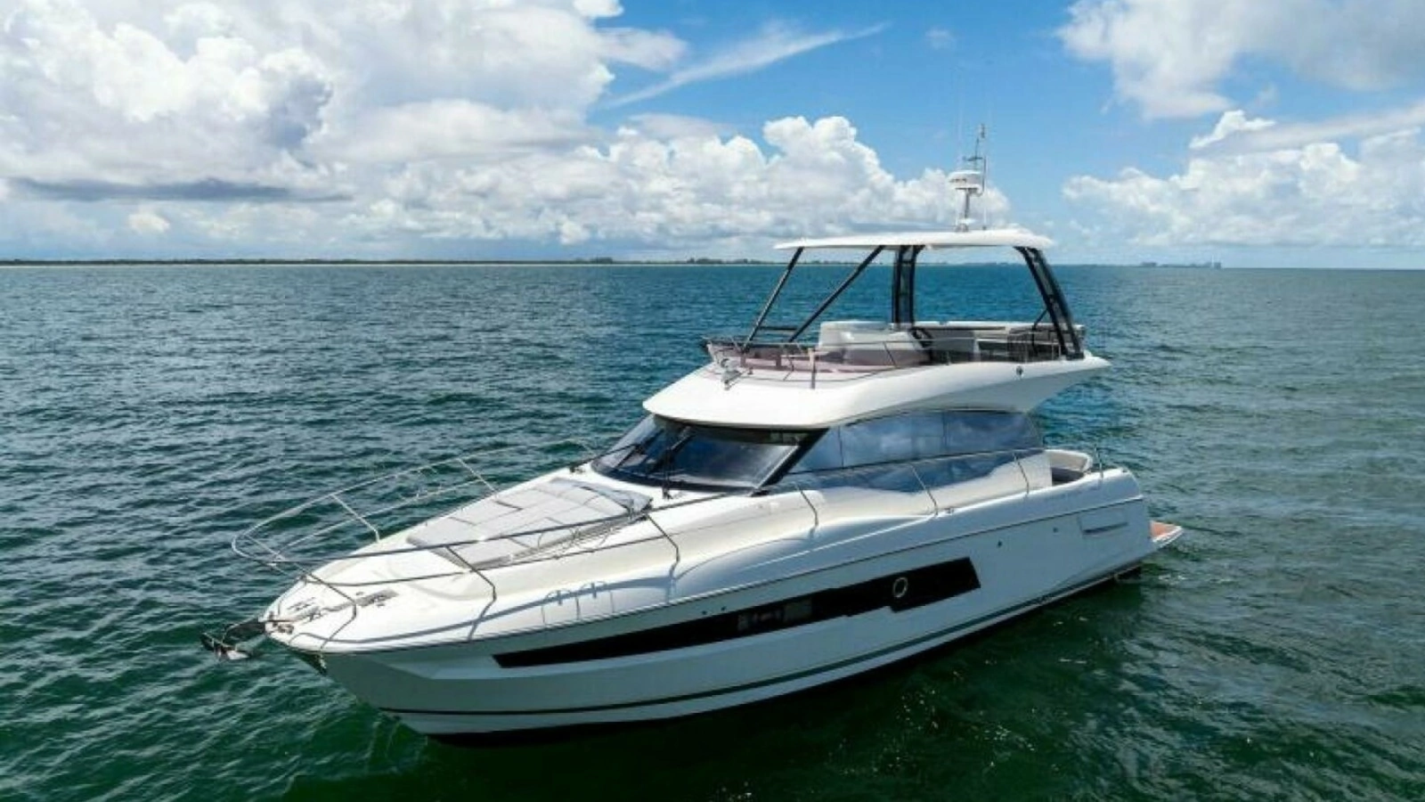 2025 Prestige 460 Flybridge - Sistership