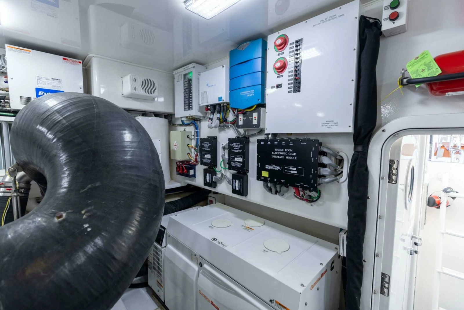 2013 Viking 76 Convertible photo 80