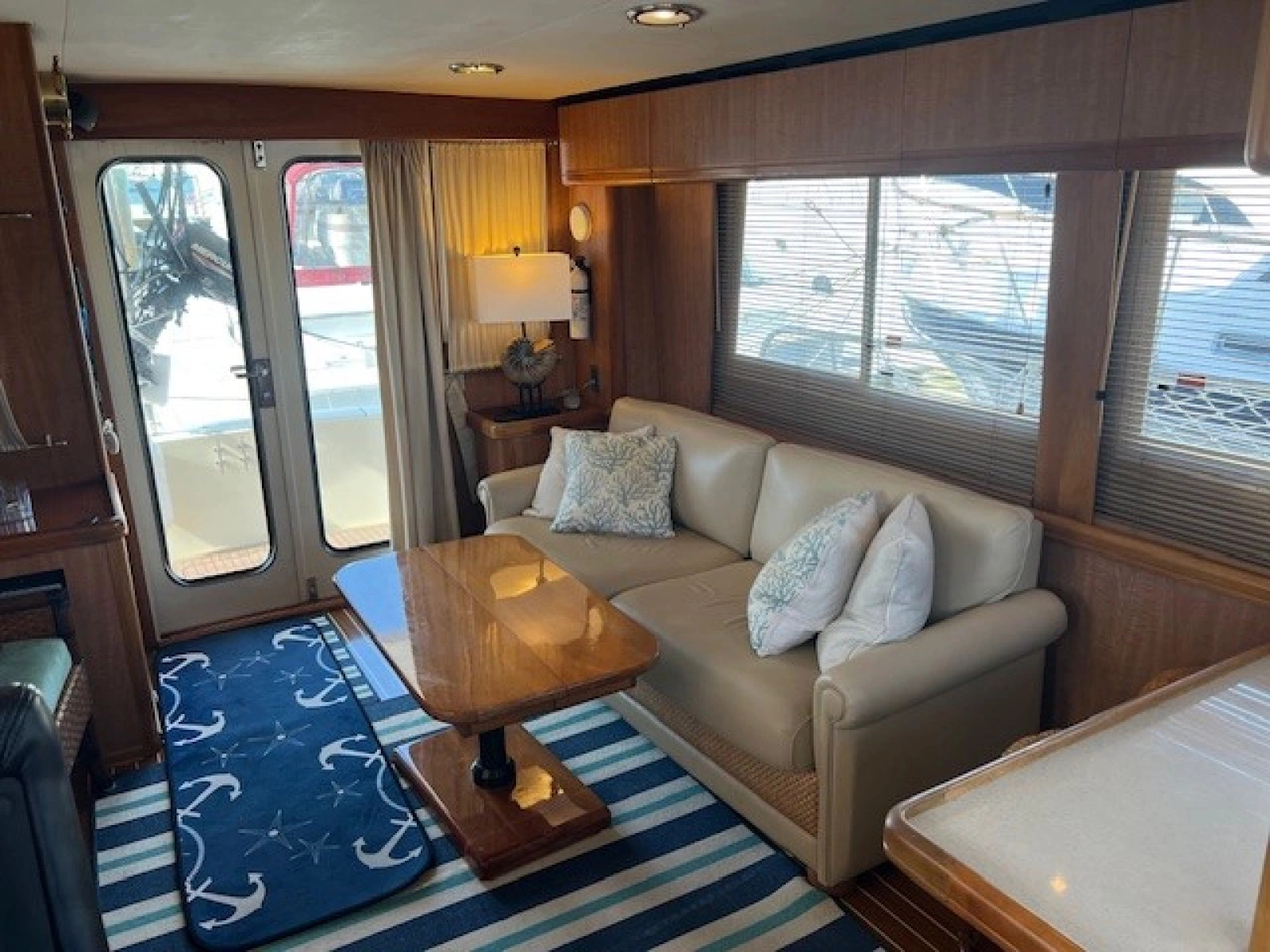 2006 Mainship 43 Trawler