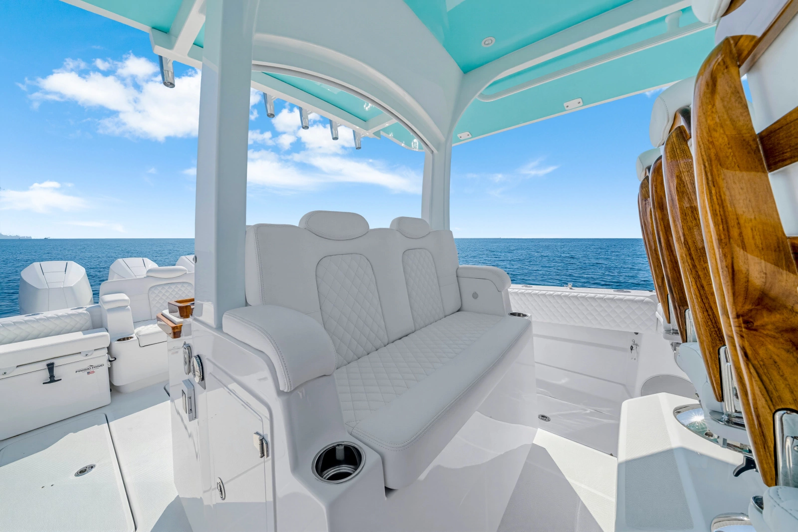 42ft HCB Yacht For Sale