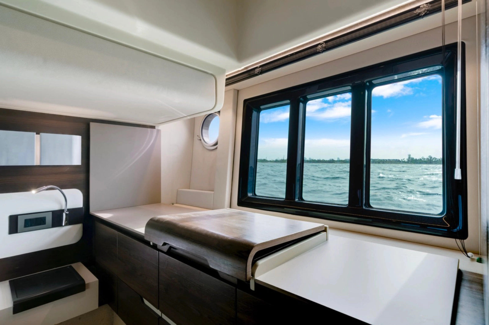 2016 Azimut 50 Fly