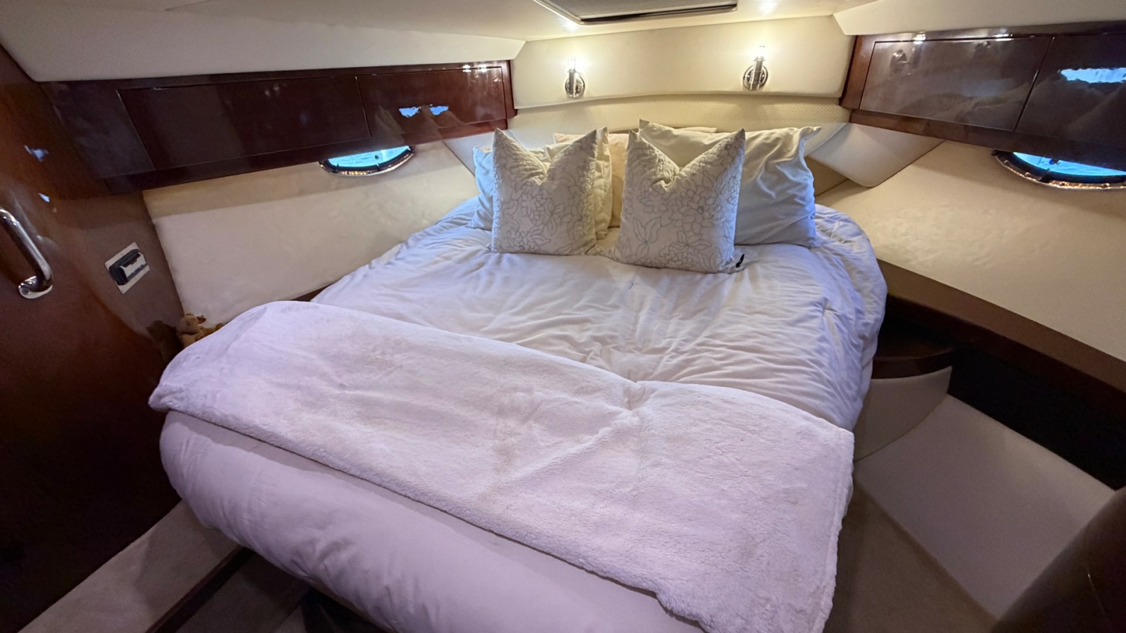 Forward Stateroom with Queen Bed