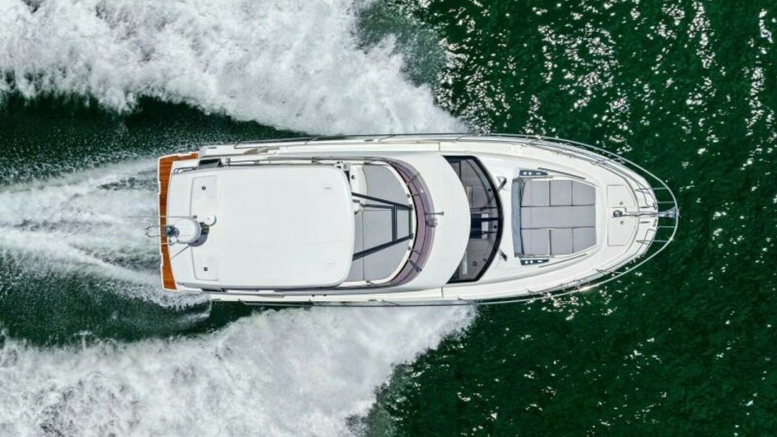 2025 Prestige 460 Flybridge - Sistership