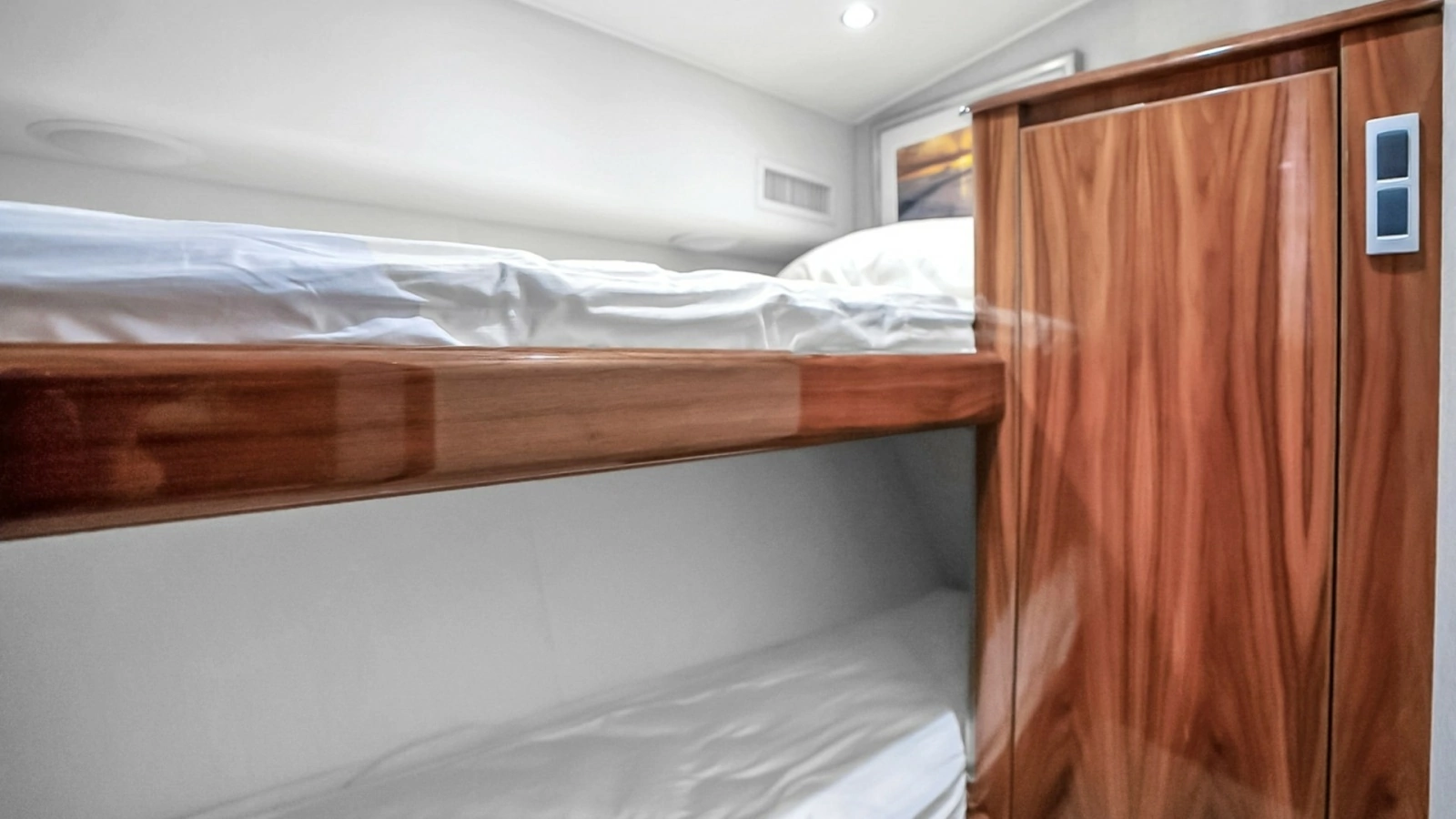 Guest Cabin with Bunk Beds