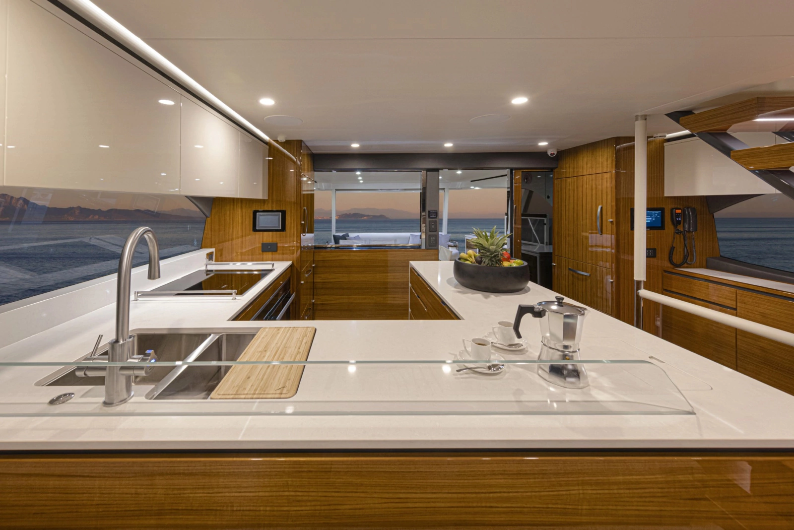78 Motor Yacht 78ft Riviera Yacht For Sale