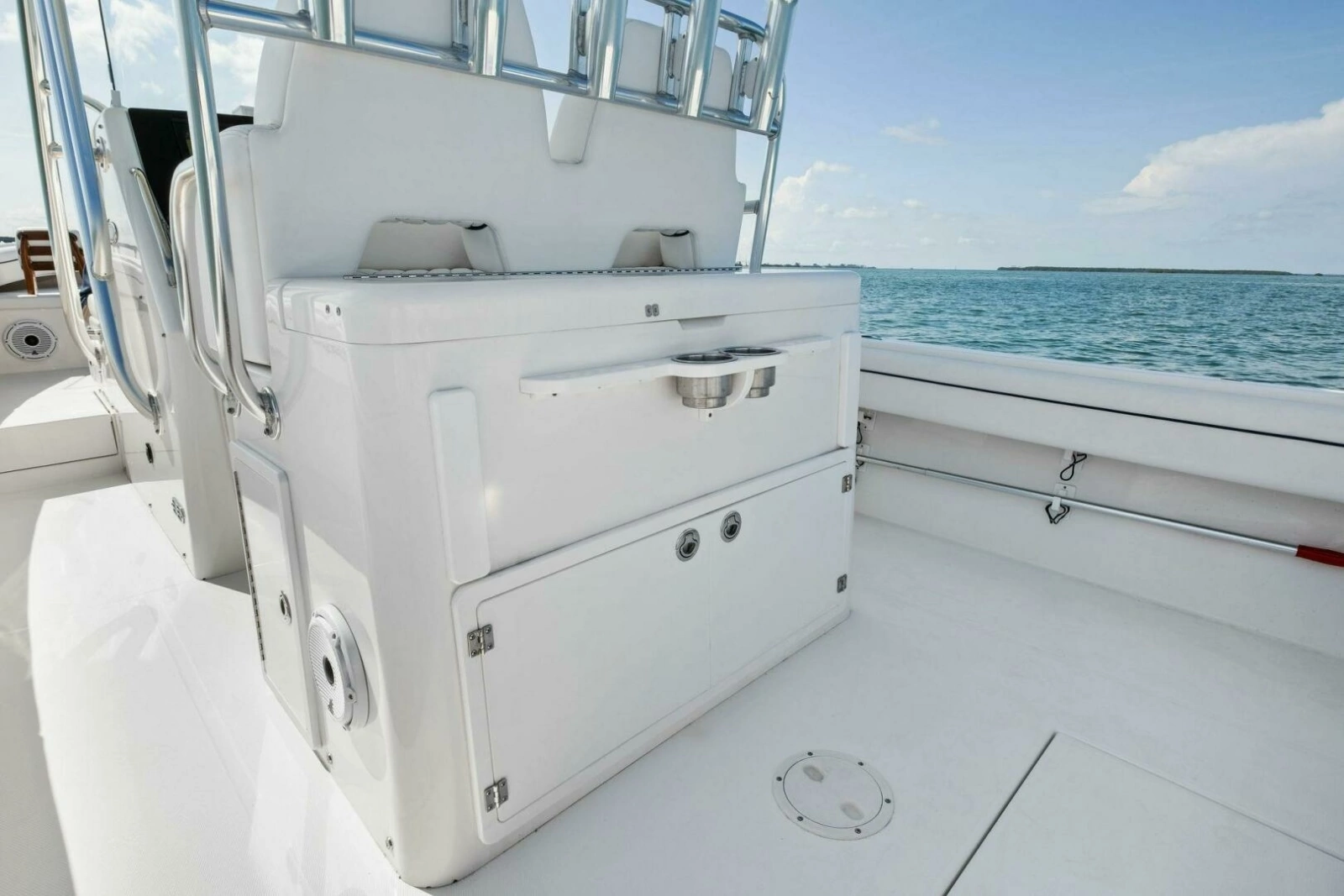 2012 Regulator 32