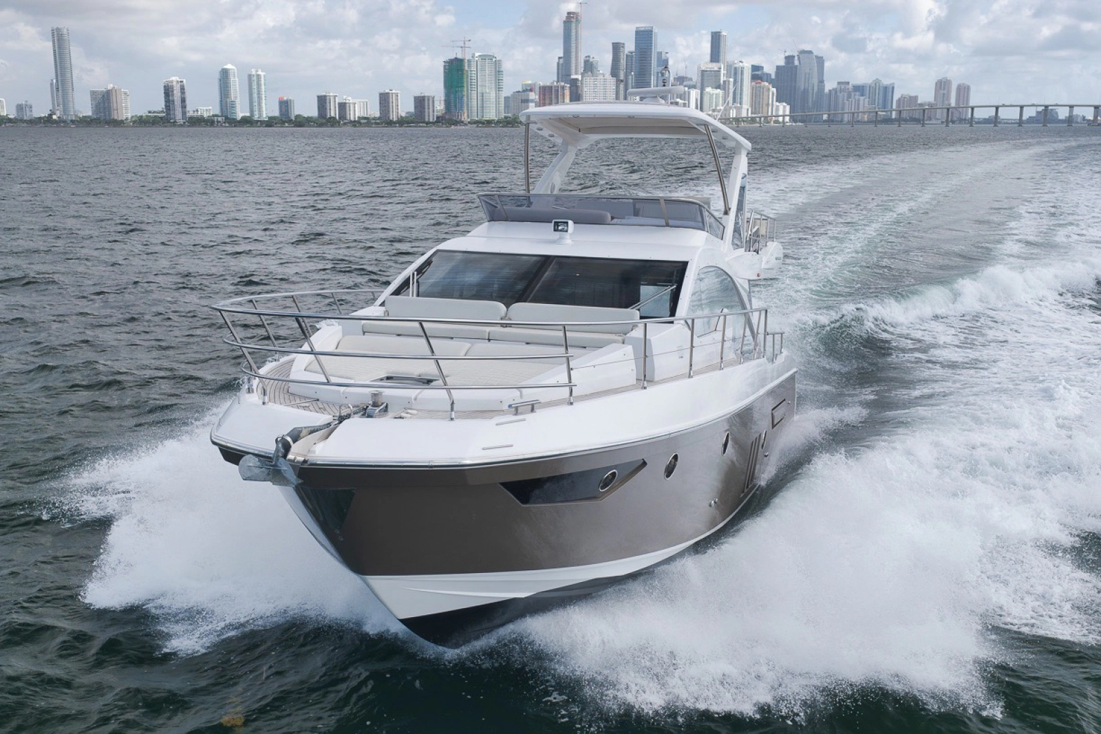 2016 Azimut 50 FLY