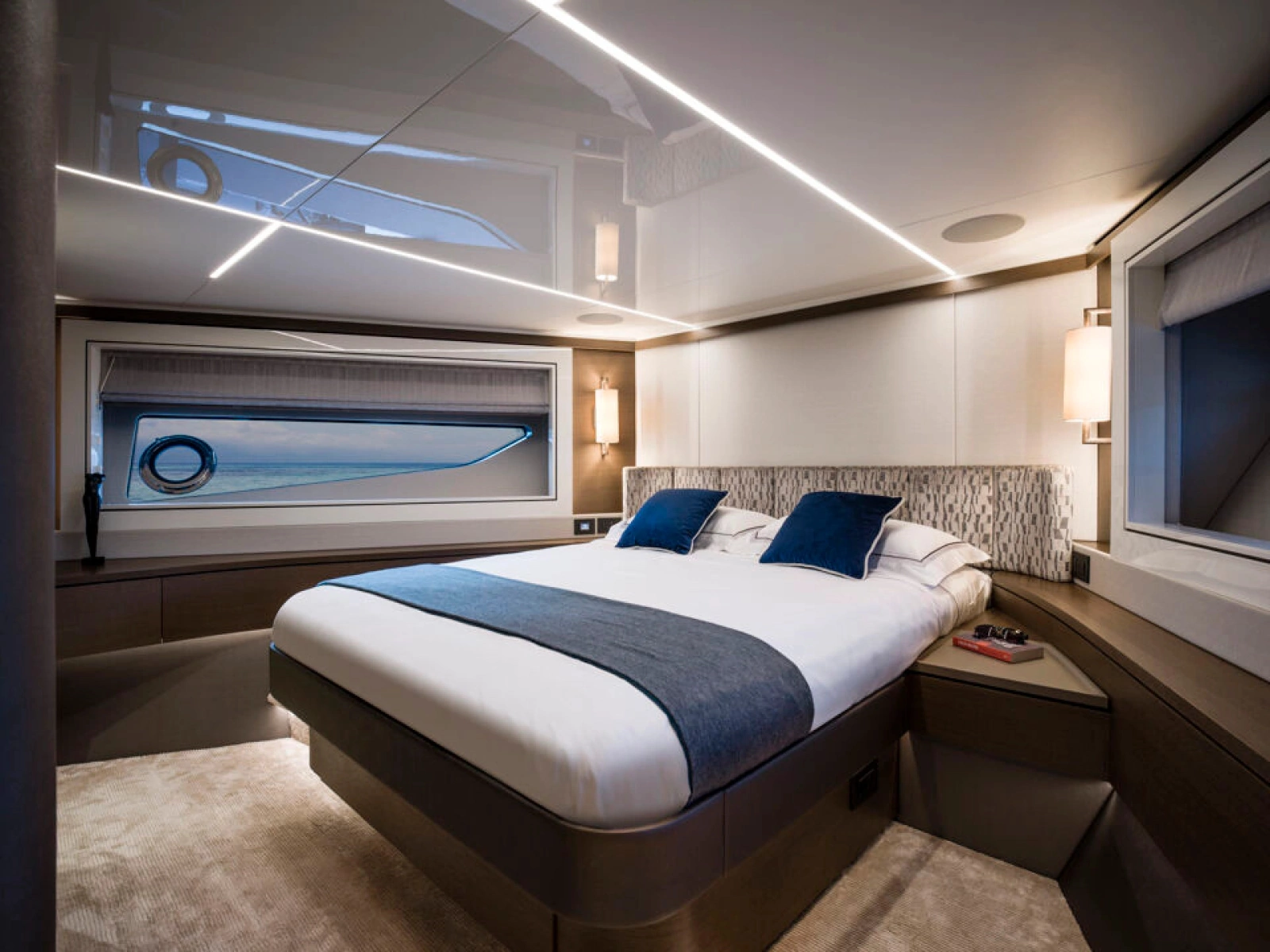 90 OCEAN 90ft Sunseeker Yacht For Sale