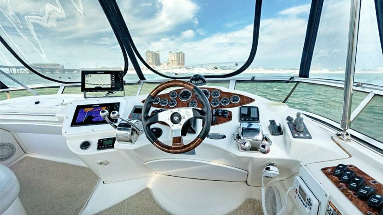 Helm Station with Panoramic Views